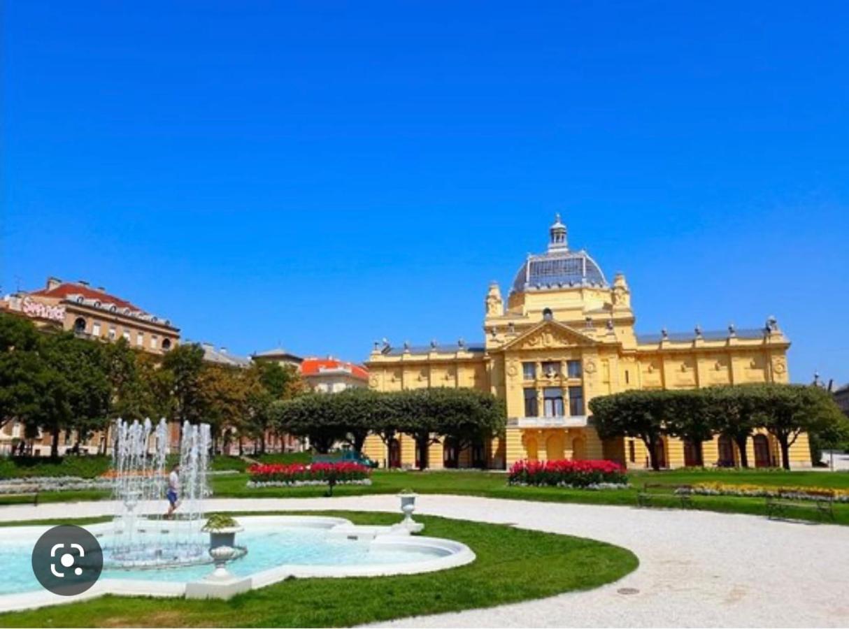 Luma Lägenhet Zagreb Exteriör bild